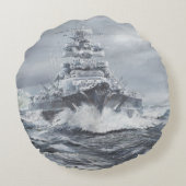 グリーンランドの海岸1900hrs 23rdMayの沖のビスマルク ラウンドクッション (裏面)