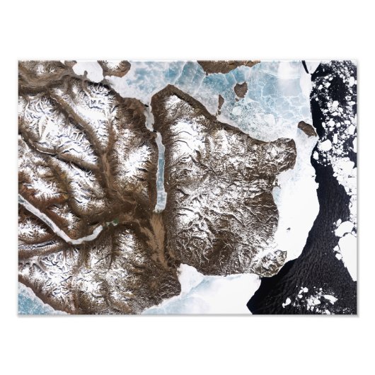 グリーンラン東部の海岸に海氷が並ぶ フォトプリント            (正面)