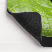グリーンリーフとレインドロップマウスパッド マウスパッド (コーナー)