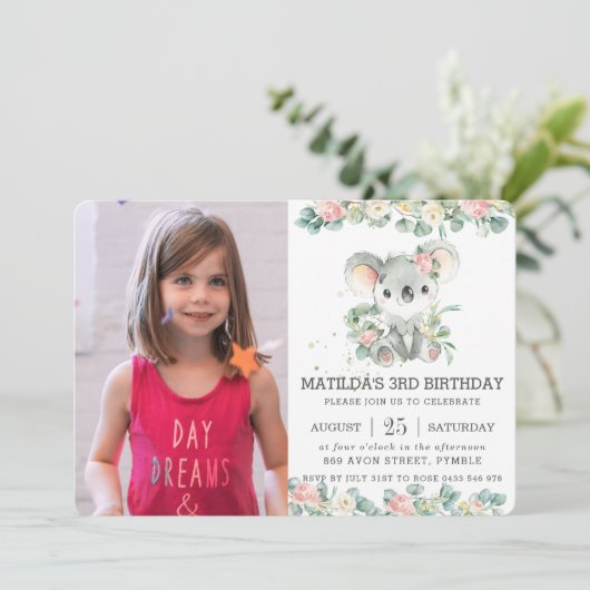 グリーンリーフローラユーカリプタスコアラ誕生日フォト 招待状 (スタンド正面)