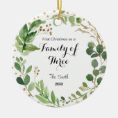 グリーンリー初めてのクリスマスが3人の家族として セラミックオーナメント (正面)