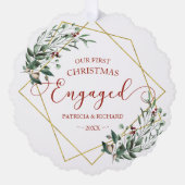 グリーンリー幾何学私たちの初めてのクリスマス 婚約した オーナメントカード (正面)
