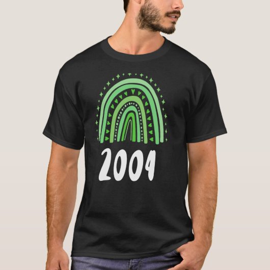 グリーンレインボーイヤー誕生2004誕生日 Tシャツ (正面)