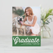 グリーンレトロはっきりしたタイポグラフィ写真卒業 案内状 (スタンド正面)