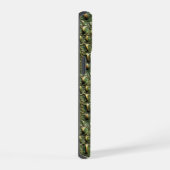 グリーンワニ革パターン iPhone 15ケース (右側面)