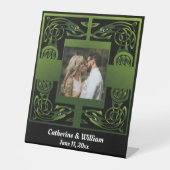 グリーン伝統的アイリッシュケルトデザイン 台座サイン (正面)