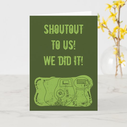 グリーン使い捨てカメラフレンド卒業カード カード (黄色い花)