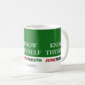 グリーン十二分パーソナライズされたは自分を知る コーヒーマグカップ (正面右)