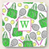 グリーン名門私立校風のピンクテニスラケットバッグボールイニシャル コースター (正面)