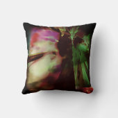 グリーン暗い赤紫色ベージュろうけつ染め様抽象芸術フラワーアート クッション (裏面)