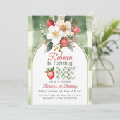 グリーン素朴レッドストロベリーファースト誕生日 招待状 (スタンド正面)