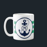 グリーン航海のいかり コーヒーマグカップ<br><div class="desc">ケリー航海のグリーンストライプいかりとネイビーブルーのモノグラム。</div>