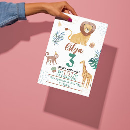 グリーン・ウォーターカラーの子供イラスト サバンナ テーマ 招待状