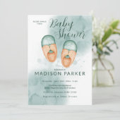 グリーン&オレンジベビーシューズ招待状 招待状 (スタンド正面)