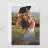 グリーン＆ゴールドのフォーマルな卒業式写真 招待状 (裏面)