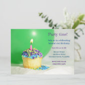 グリーン バルーン 青い カップケーキ 誕生日 招待状   (スタンド正面)