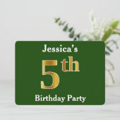 グリーン、フェイク金ゴールド5th誕生日パーティー+名前をカスタムする 招待状 (スタンド正面)