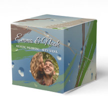 グリーン、ブラウン＆ベージュの筆致がおしゃれなお菓子プレゼントボックス