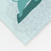 グリーン・ヨガ・キャッツ フリースブランケット (角)