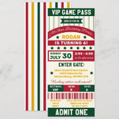 グリーン、レッド、イエローのスポーツチームチケットお誕生日パーティー 招待状 (正面/裏面)