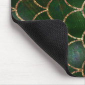 グリーン&金ゴールドきらめくマーメイドフィッシュはかりで測 マウスパッド (コーナー)