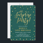 グリーン&金ゴールド大人50thサプライズ誕生日パーティー 招待状<br><div class="desc">祝特別な日にスタイリッシュはモダン、この驚きの誕生日パーティー招待テンプレート。このデザインは、シックな金ゴールドテクスチャの書道と紙吹雪をエメラルドグリーンの背景に特色づける。任意のカスタマイズ誕生日またはイベントへの文字を行うことができる。（21日、30日、40日、50日、60日、70日、80日、90日、100日）</div>