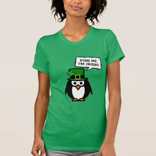 グリーンSt pattys dayペンギンTシャツ（女性用） Tシャツ (正面)