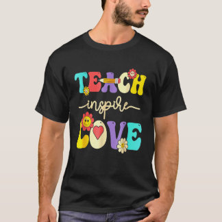 グルービーな教育 愛を育む幼稚園・保育園の新学期 Tシャツ