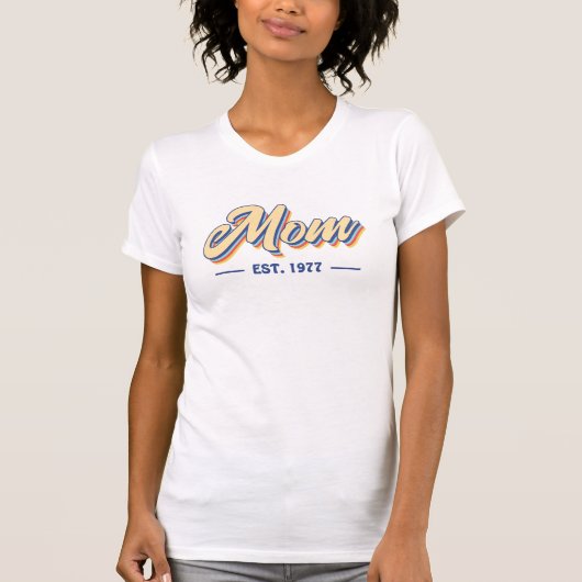 グルービー70sスクリプトママデビュー tシャツ (正面)