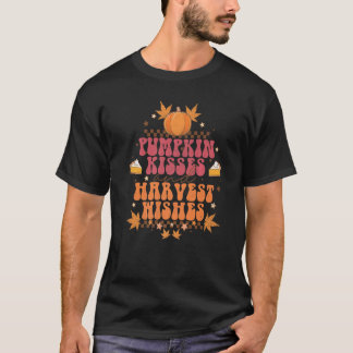 グルービー・パンプキン・キッシーズと収穫のお祝い 落ち葉の秋 Tシャツ