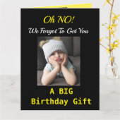 グループおもしろいの不機嫌な女の子からの大きな誕生日 カード (黄色い花)