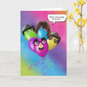 グループからのレインボー70誕生日バルーン カード (黄色い花)