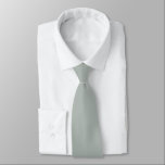 グルームグルームスメンイニシャルシルバリーセ結婚ージグリーンズ ネクタイ<br><div class="desc">Groom Groomsmensイニシャルs Silvery Sage Green 結婚's.新郎スタイリッシュと手下の淡い色のための柔らかいセージ・グリーンのネクタイ。背面に隠してイニシャルを簡単に個人設定できるので、誰が誰のネクタイなのか見当がつかない！イニシャルの色とフォントを変更したり、さらに詳しいを使って、自分のテーマに合わせた結婚いの色を変更することもカスタマイズできます。</div>