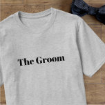 グルームモダンバチュラーパーティ結婚のTシャツ Tシャツ<br><div class="desc">全シンプルてのはっきりしたグルームに完璧な「新郎」と言うブラック！</div>