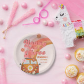 グルーヴィヤングワイルドアンドスリーピンクピーチバンデイジー ペーパープレート (パーティー)