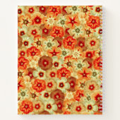 グルーヴィレトロオレンジヒッピー花モノグラム ノートブック (裏面)