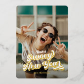 グルーヴィレトロタイポグラフィ&ゴールドフォイル新年 箔シーズンカード (正面)