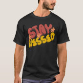 グルーヴィーな祝福の手描きフラワーのTシャツ Tシャツ (正面)