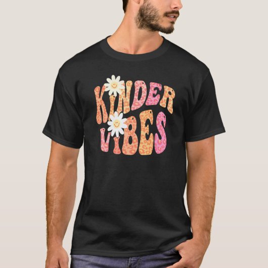 グルーヴィーキンダービベス先生紅葉幼稚園 Tシャツ (正面)