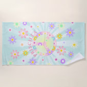 グルーヴパーソナライズされたレトロデイジー ビーチタオル (正面)