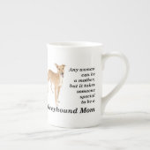 グレイハウンドのお母さんのマグ ボーンチャイナマグカップ (右)