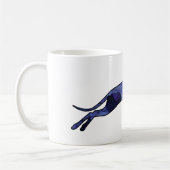 グレイハウンドのシルエットのフラクタル コーヒーマグカップ (左)