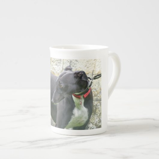 グレイハウンドの骨灰磁器のマグ2 ボーンチャイナマグカップ (正面右)