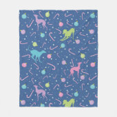 グレイハウンドイタリアンドッグシルエットクリスマスパターン フリースブランケット (正面)