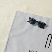 グレイモダンモノグラム ビーチタオル (インサイチュ)