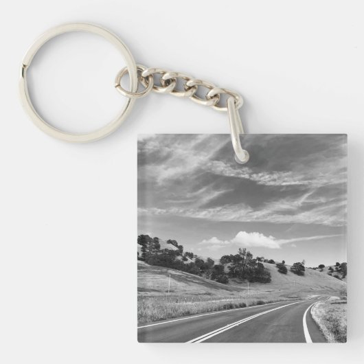 グレイロードカリフォルニアブラック&ホワイト写真 キーホルダー (正面)