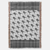 グレイ素朴スコティッシュタータンチェックスタッグズヘッドアントラー スローブランケット (正面縦)
