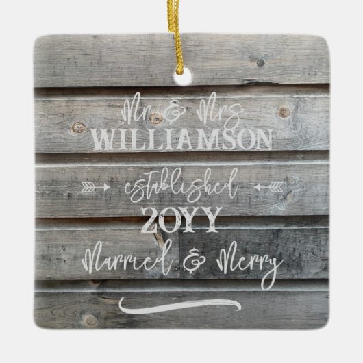 グレイ素朴バーンファースト結婚したクリスマスフォト セラミックオーナメント (正面)