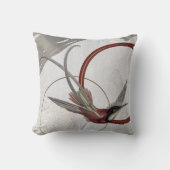 グレイ&バーガンディ芸術的ハミングバードデザイン クッション (正面)