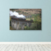 グレンフィン・ヴィアドゥクトの古い蒸気列車 キャンバスプリント (インサイチュ (ウッドフロア))